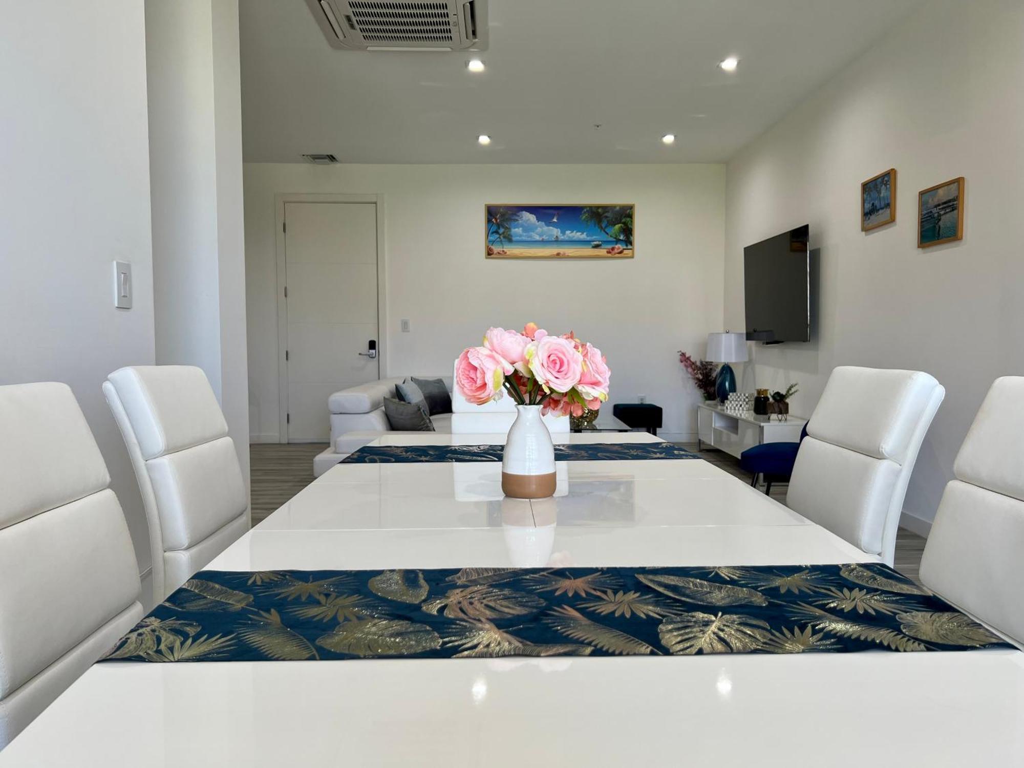 The Cove - Condo Hotel - Palm Beach Strip Pokoj fotografie